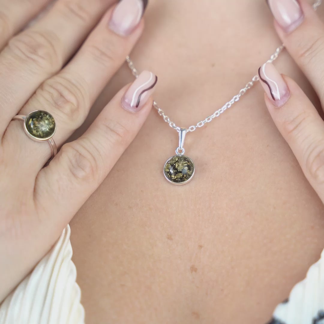 ESSENTIALS Mini Green Amber Pendant
