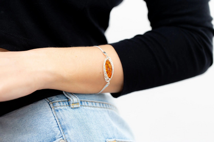 Celeste Amber Chain Bracelet