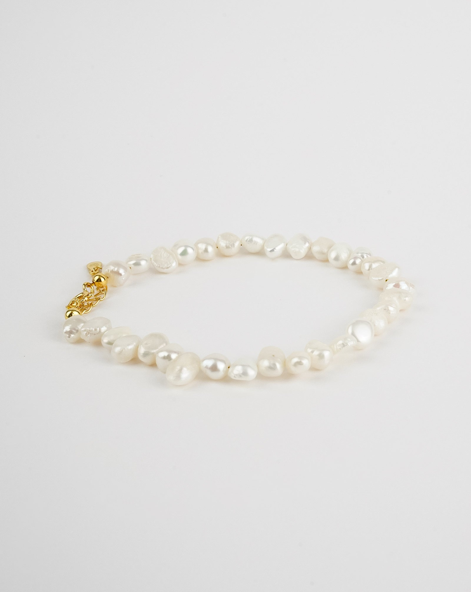 Classic Misshaped Pearl Bracelet
