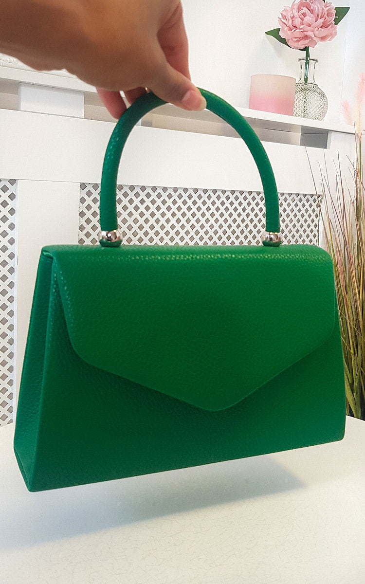 SELENA Faux Leather Handbag - Stylish Pink Designer Purse with Chain Strap