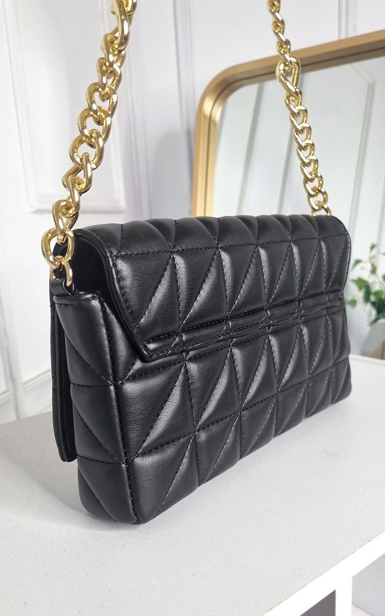 Stylish Faux Leather Padded Handbag with Gold Chain Detail - Perfect for Any Occasion