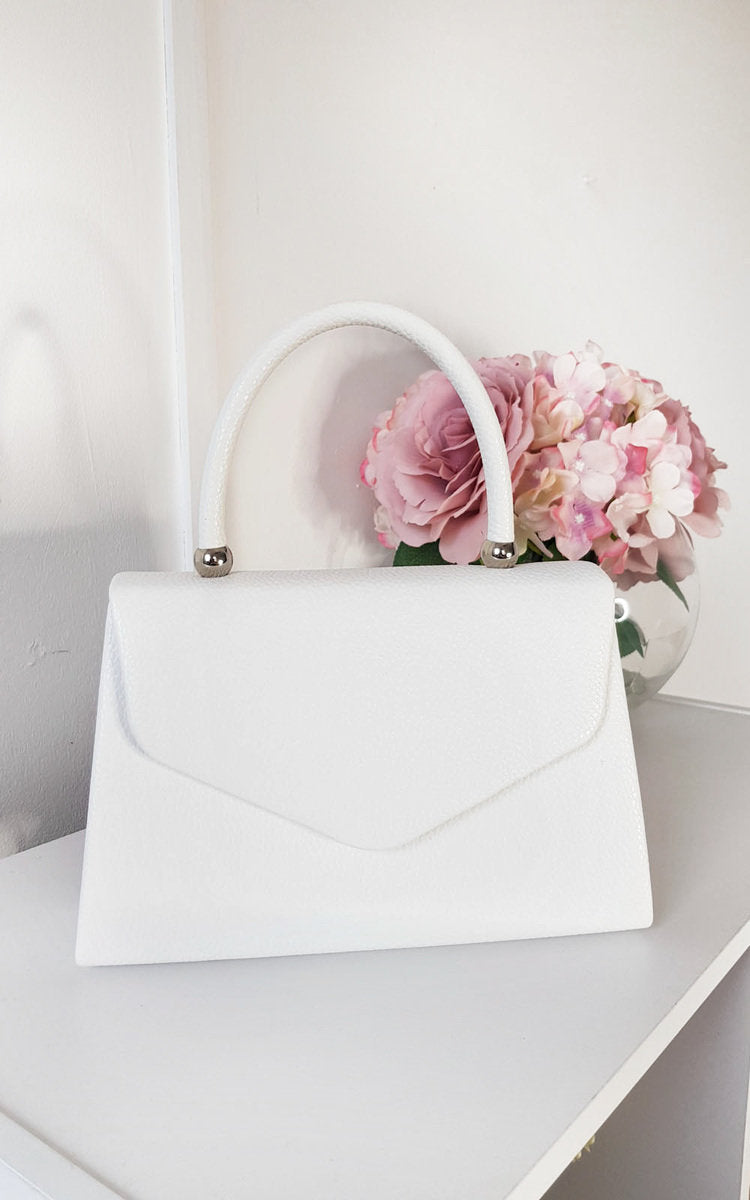 SELENA Faux Leather Handbag - Stylish Pink Designer Purse with Chain Strap