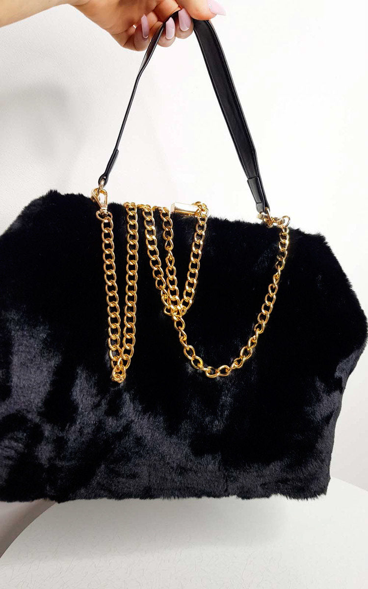 Fluffy Handbag - Stylish Faux Fur Purse with Gold Chain Strap for Chic Look