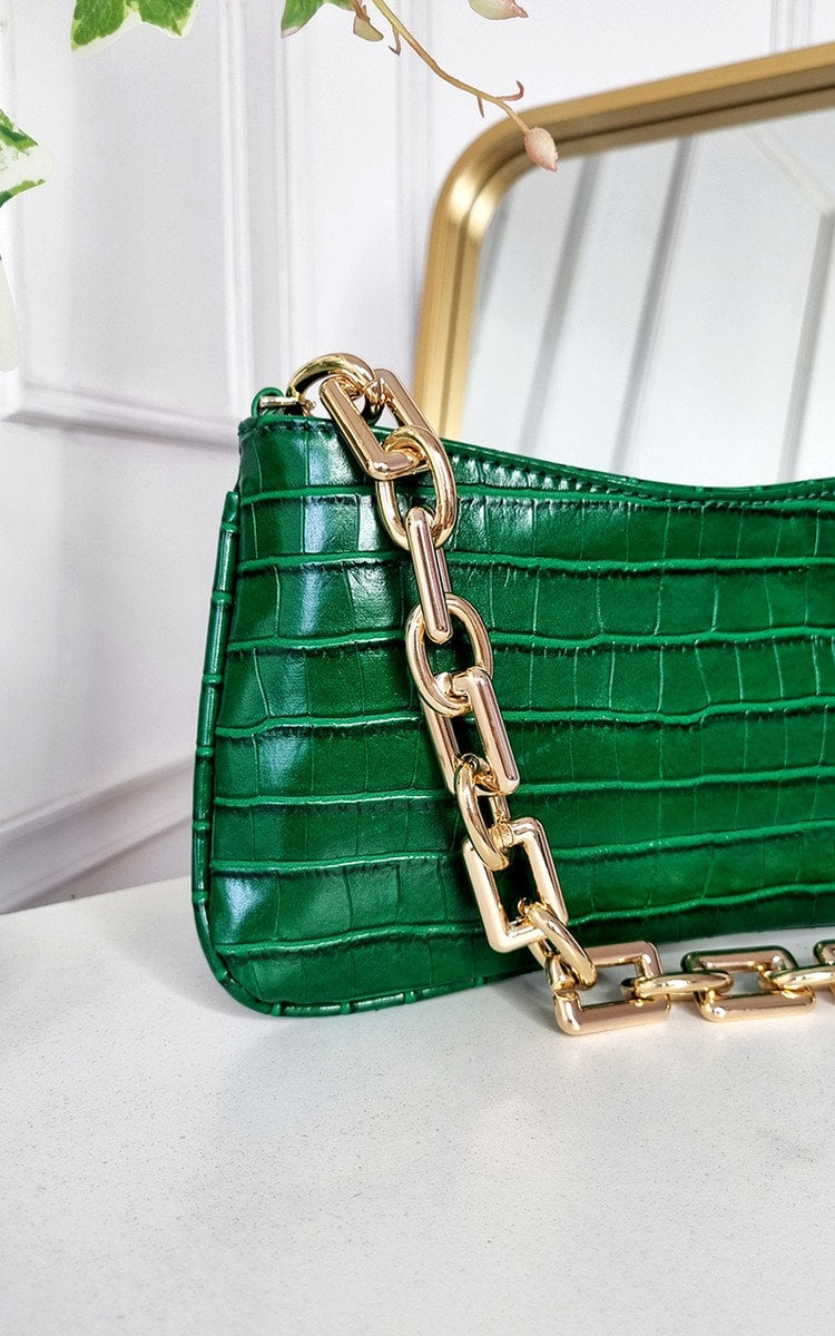 Elegant Faux Leather Handbag with Gold Chain Detail - Perfect for Night Out & Special Occasions