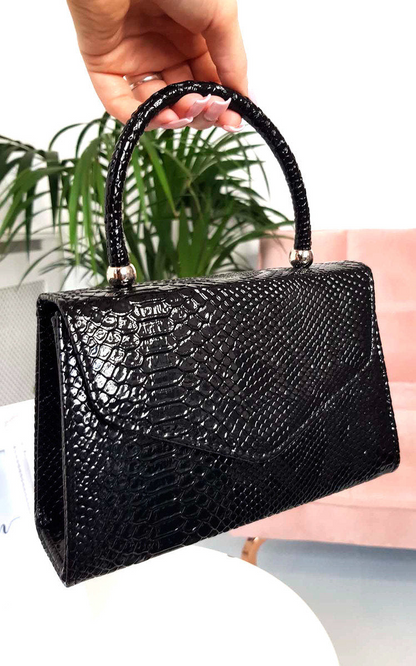 Elegant Croc Print Handbag - Stylish Nude Faux Leather Purse with Chain Strap