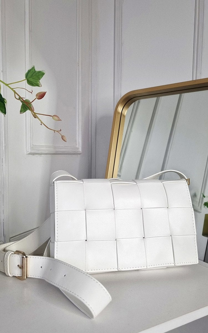 Elegant Faux Leather Woven Handbag - Stylish & Versatile | Taupe